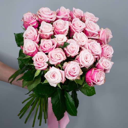 Букет из 51 розовой розы