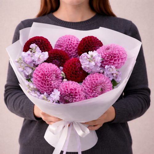 Букет георгинов «Ягодный акцент»