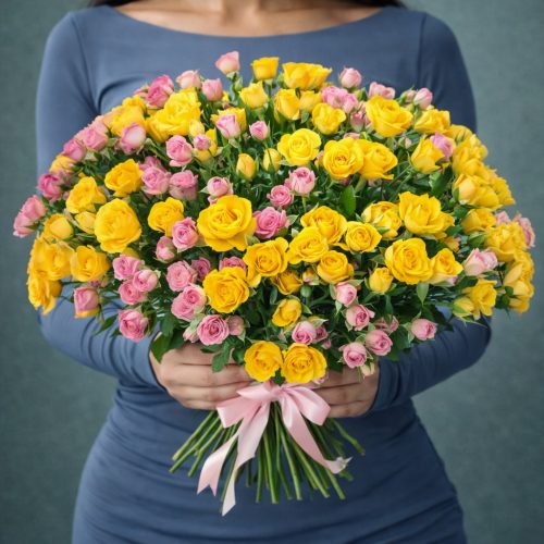 Букет из кустовых роз «Лучики счастья»